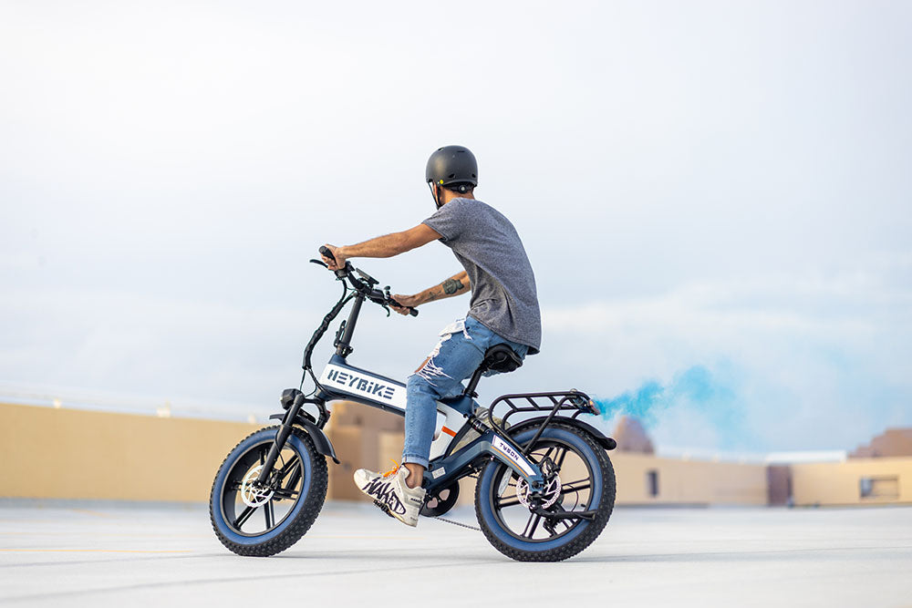 Throttle and Pedal Assist Electric Bikes